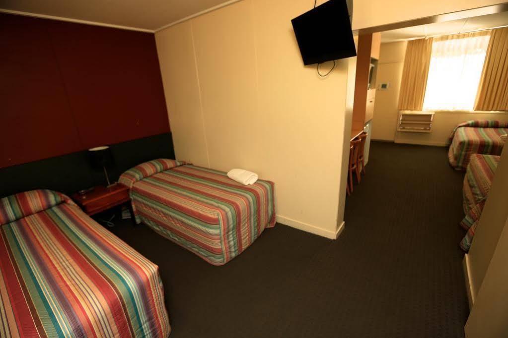 Goondiwindi Motel מראה חיצוני תמונה